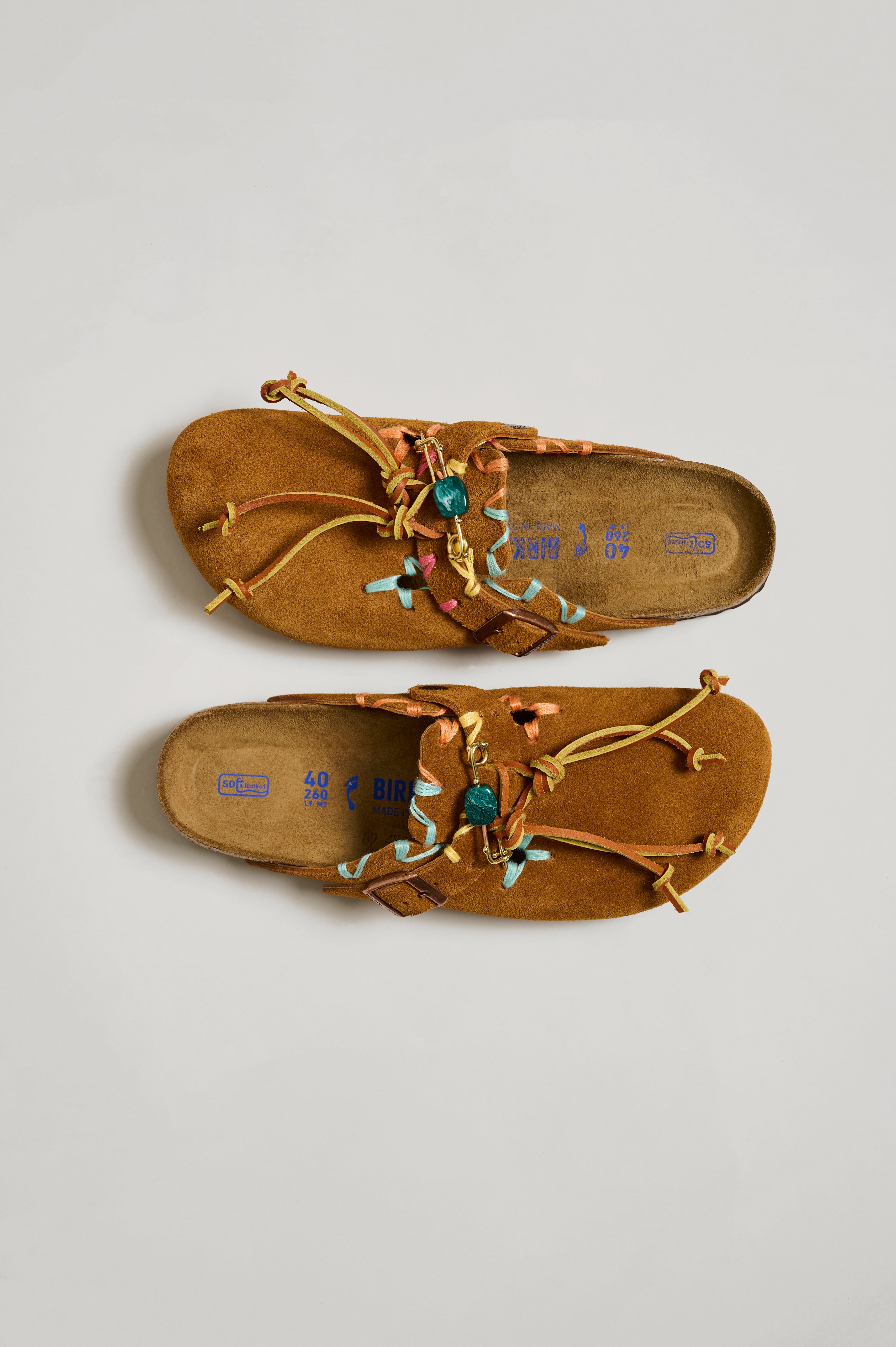 COGNAC SUEDE